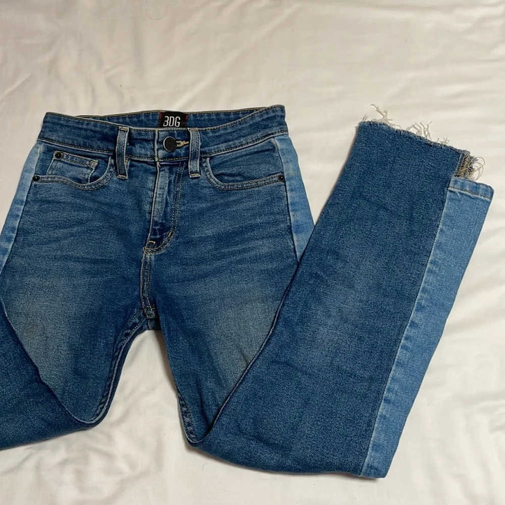 BDG Urban Outfitters Kick Flare High-Rise Cropped Jeans - Picture 7 of 8